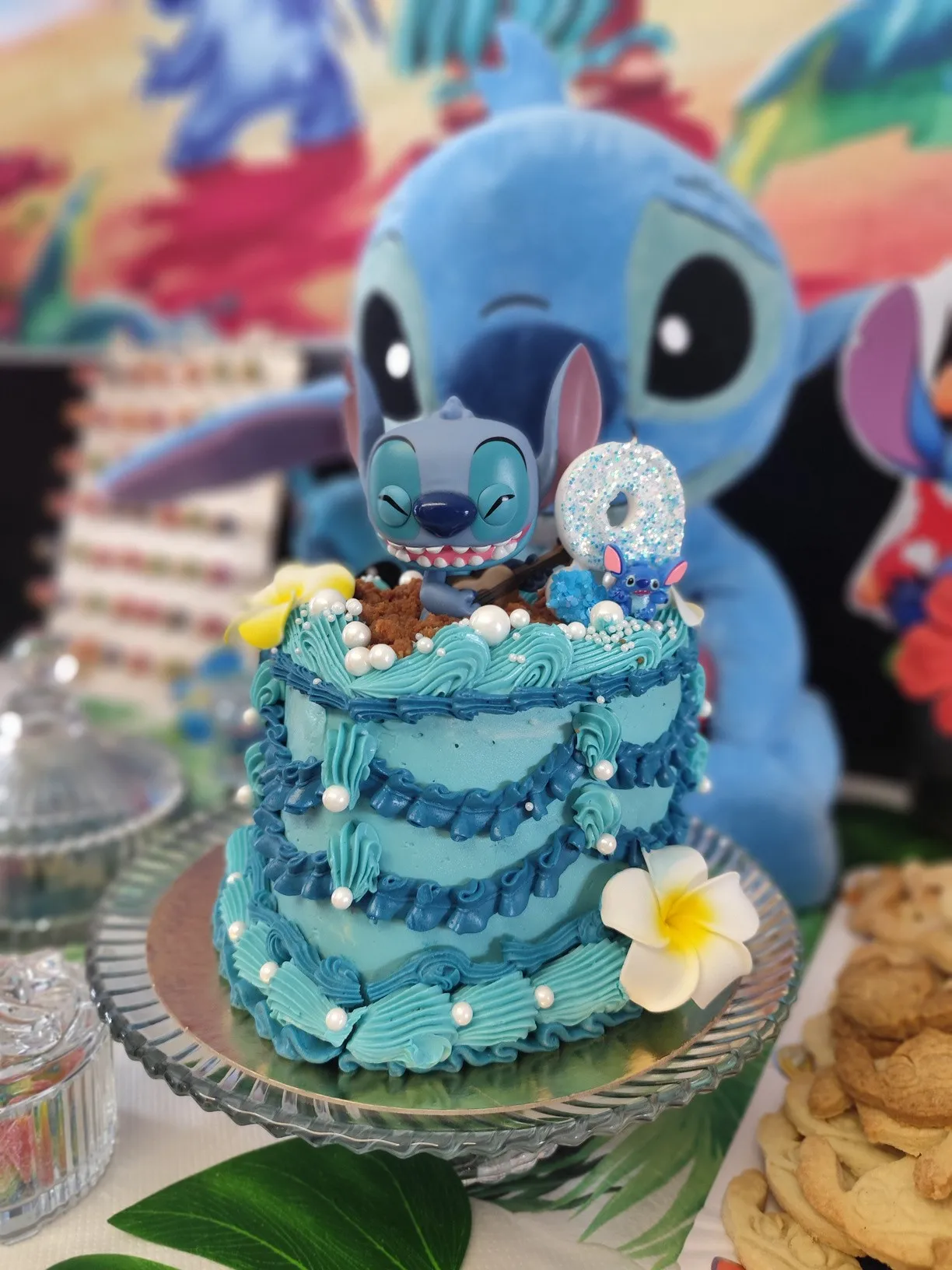 Gâteau Stitch aux vagues bleues